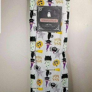 Halloween Throw Blanket Trick or Treat Pumpkins Cats Spiders Etc Oversized